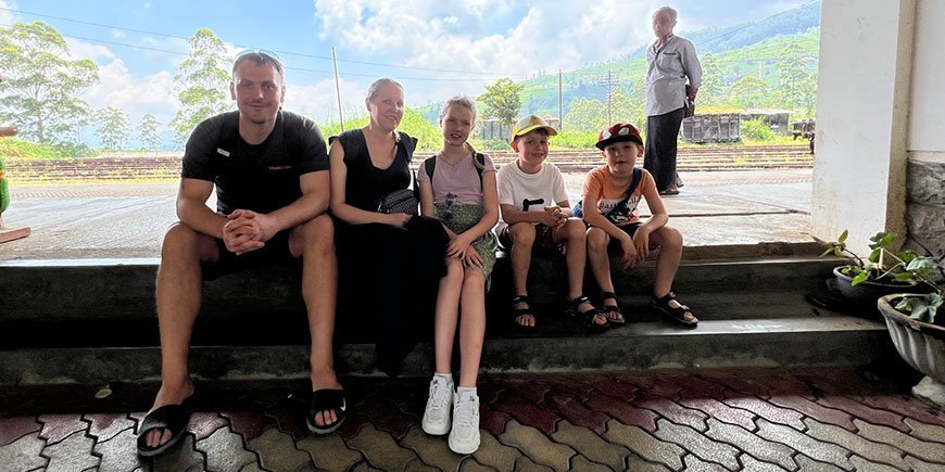Dino and Mira’s family in Sri Lanka
