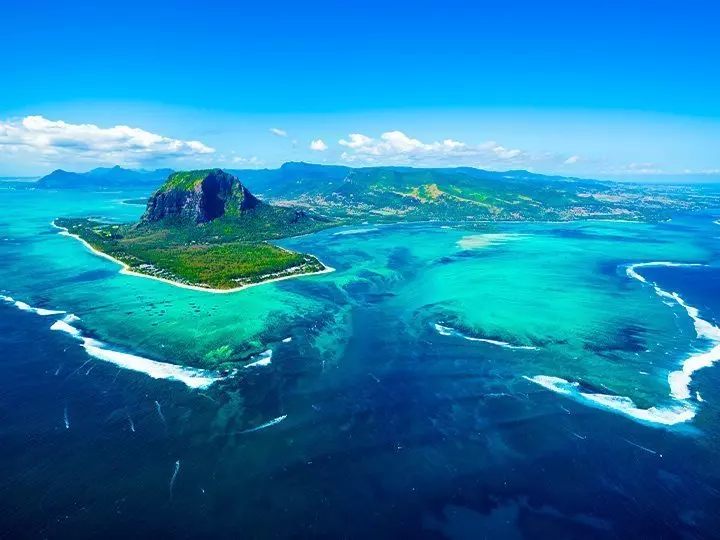 Overview of tropical Mauritius